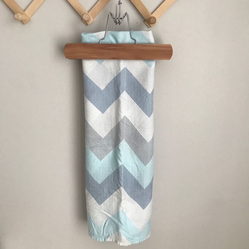 Aden and Anais blue and white muslin swaddle